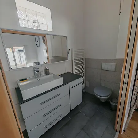 Avec Parking 24h Du Mans 3* Le Mans