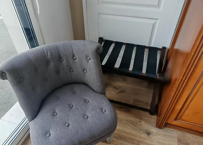 Avec Parking 24h Du Mans 3* Le Mans