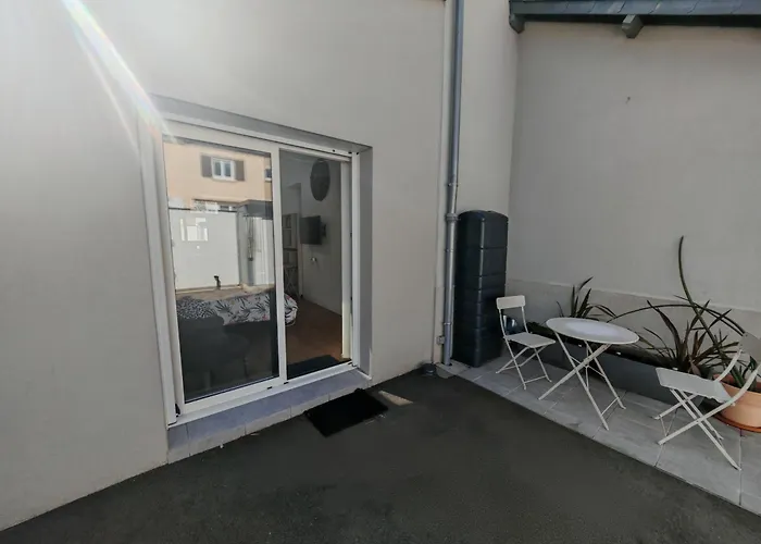 Penzion Avec Parking 24h Du Mans